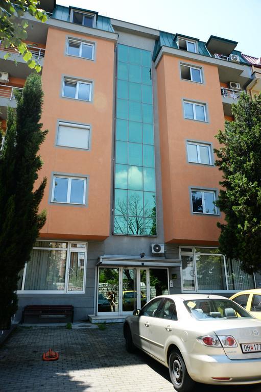 Exclusive Budget Apartments Skopje Exterior photo